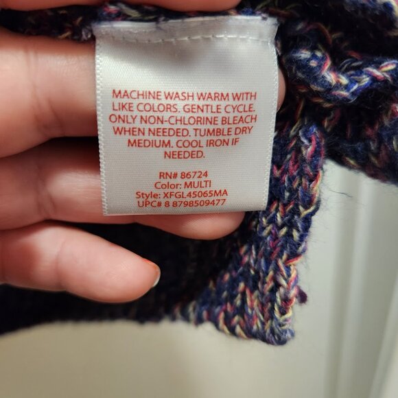 Purple Knitted Plus Size Women Sweater - Picture 5 of 5